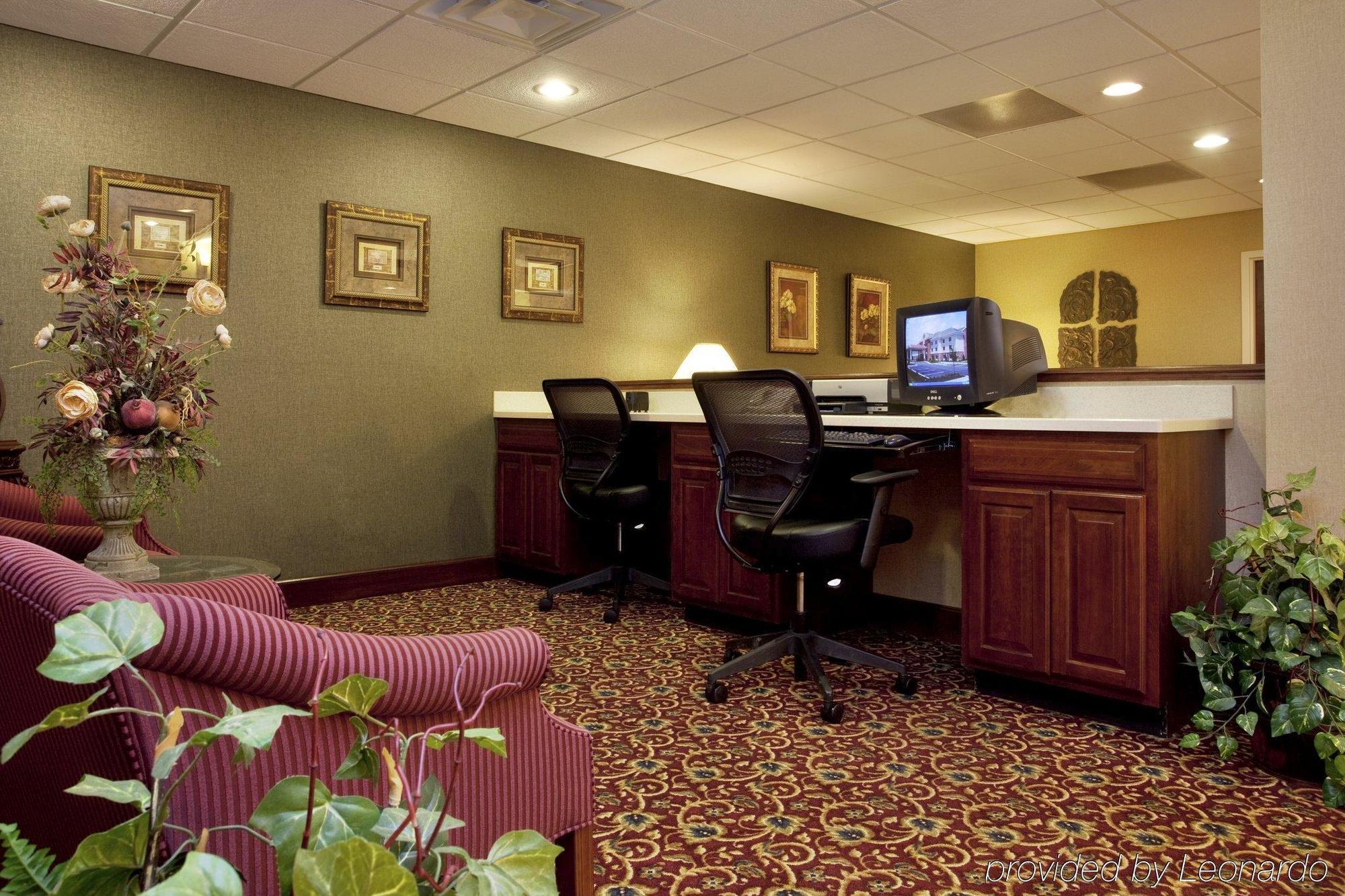 Holiday Inn Express Hotel & Suites High Point South By Ihg Archdale Extérieur photo